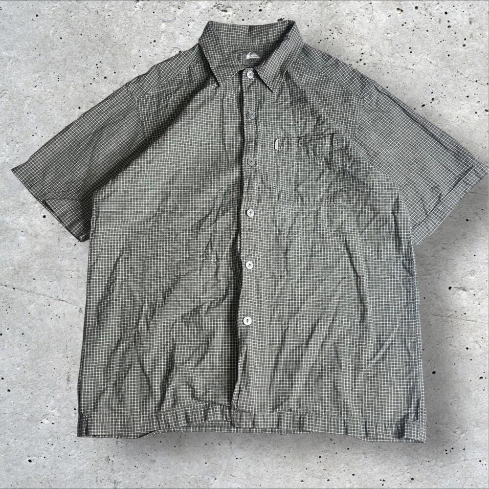 Quicksilver Plaid Long‎ Sleeves Button Up Shirt Size XL